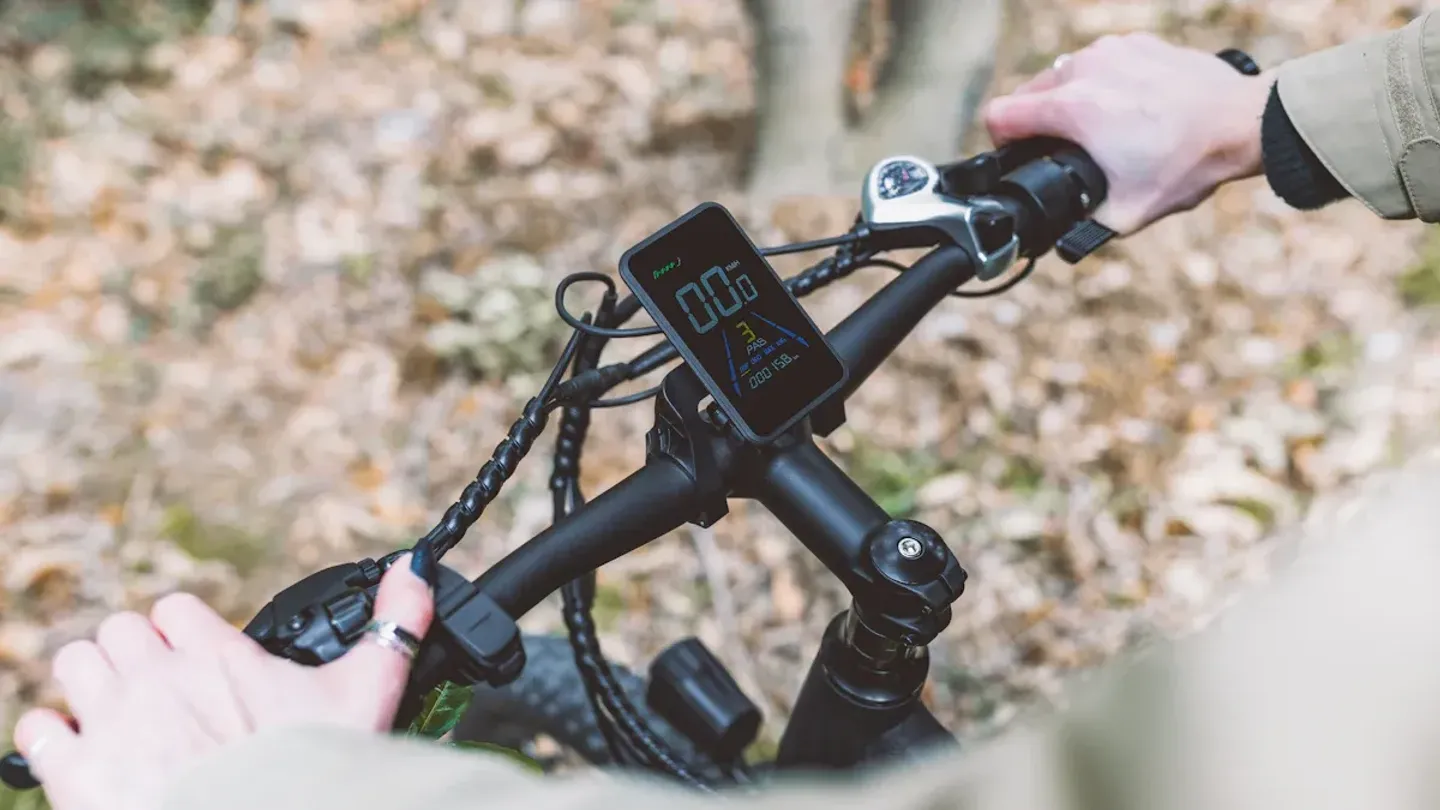 A Beginner’s Guide to Cycling Speed Sensors